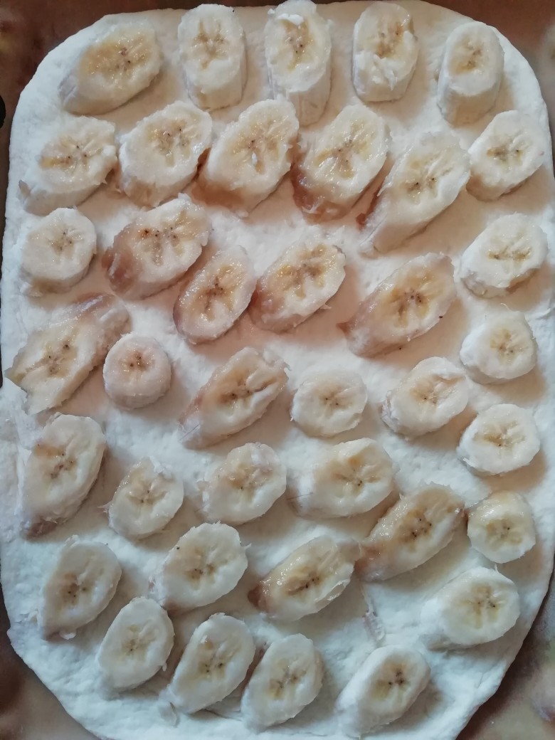 Пирог с бананом и клубникой рецепт с фото пошаговый от Надежда Еникеева - tulparkazan.ru