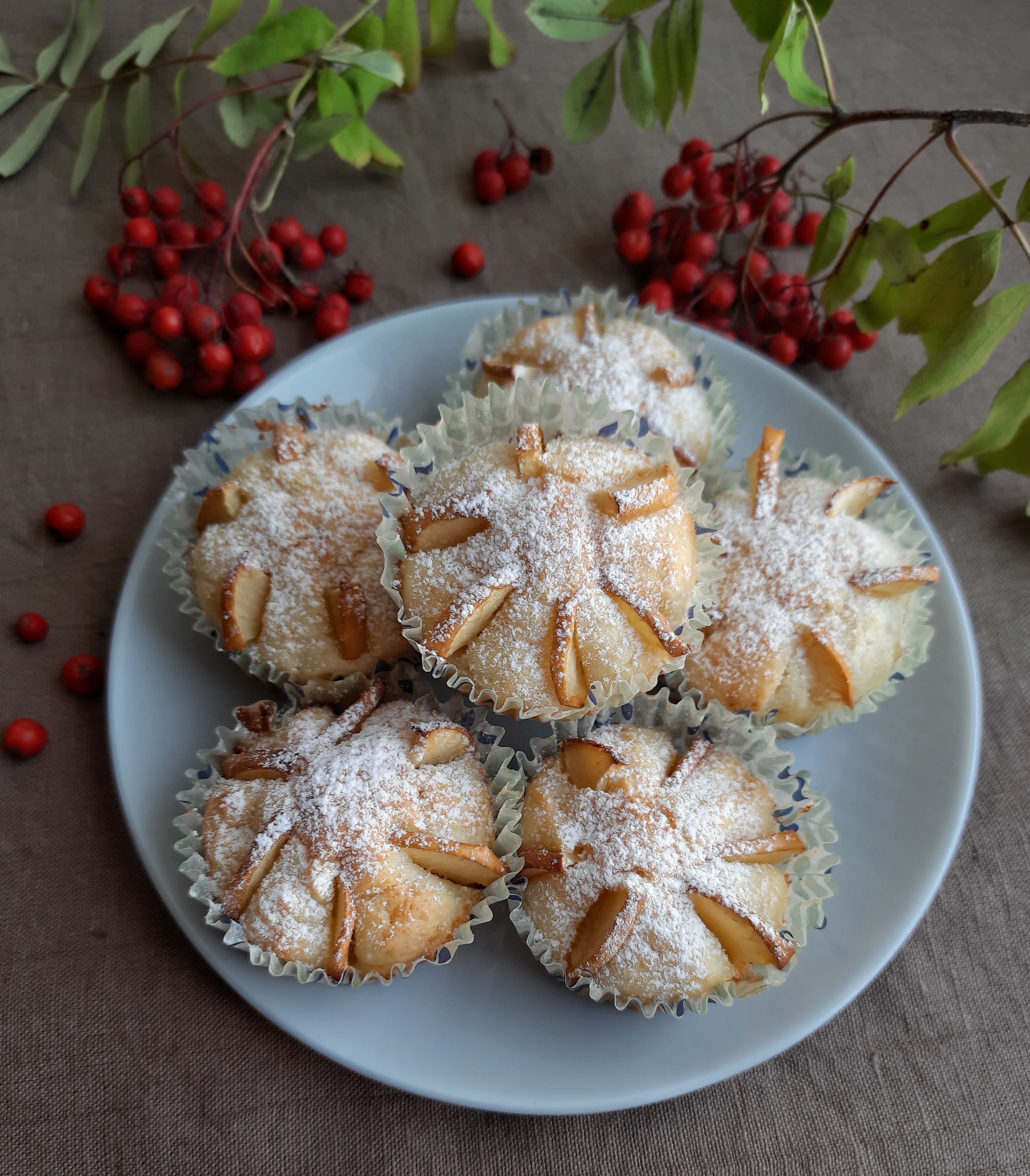 Творожные кексы с яблоком и корицей – пошаговый рецепт приготовления с фото