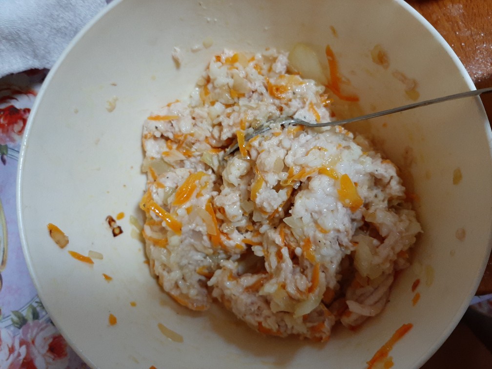 Перец, фаршированный курицей и рисом. Пошаговый рецепт с фото