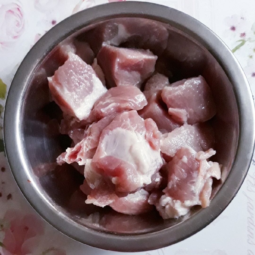 Поджарка из свинины: рецепт на сковороде