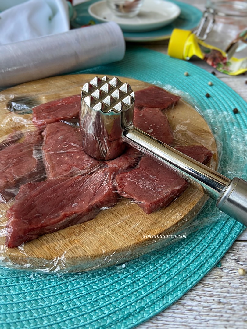 🍅Мясо по-французски с картофелем, помидорами и моцареллой