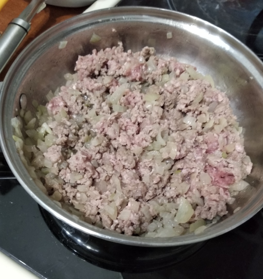 Папоротник, жаренный с мясом