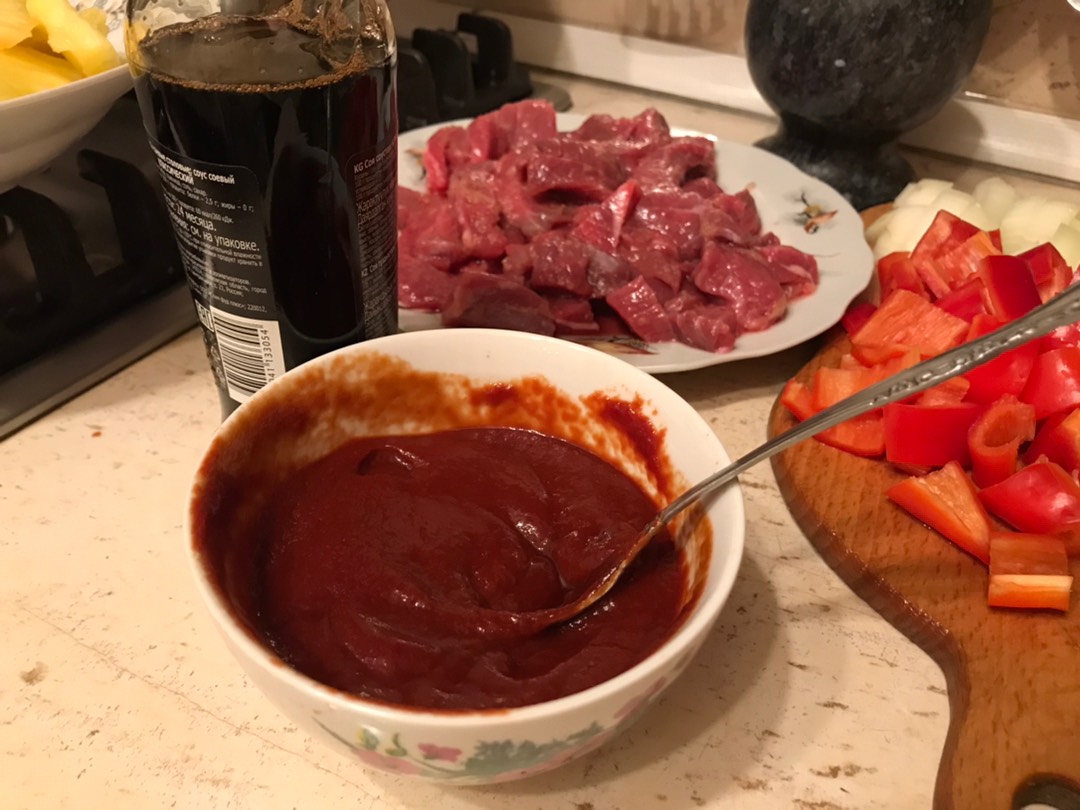 Говядина с ананасом 🍍🥩🌶