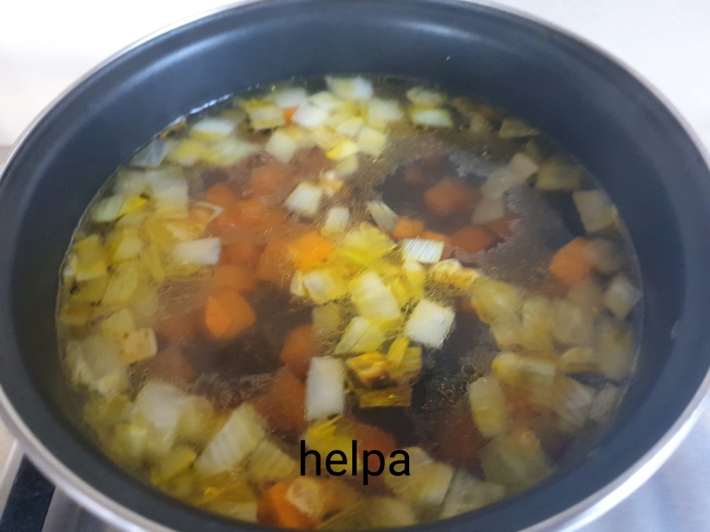 Куриный суп с капустой