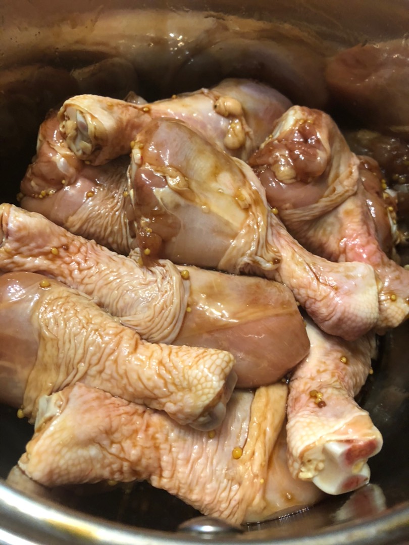 Куриные голени с медом и горчицей в духовке
