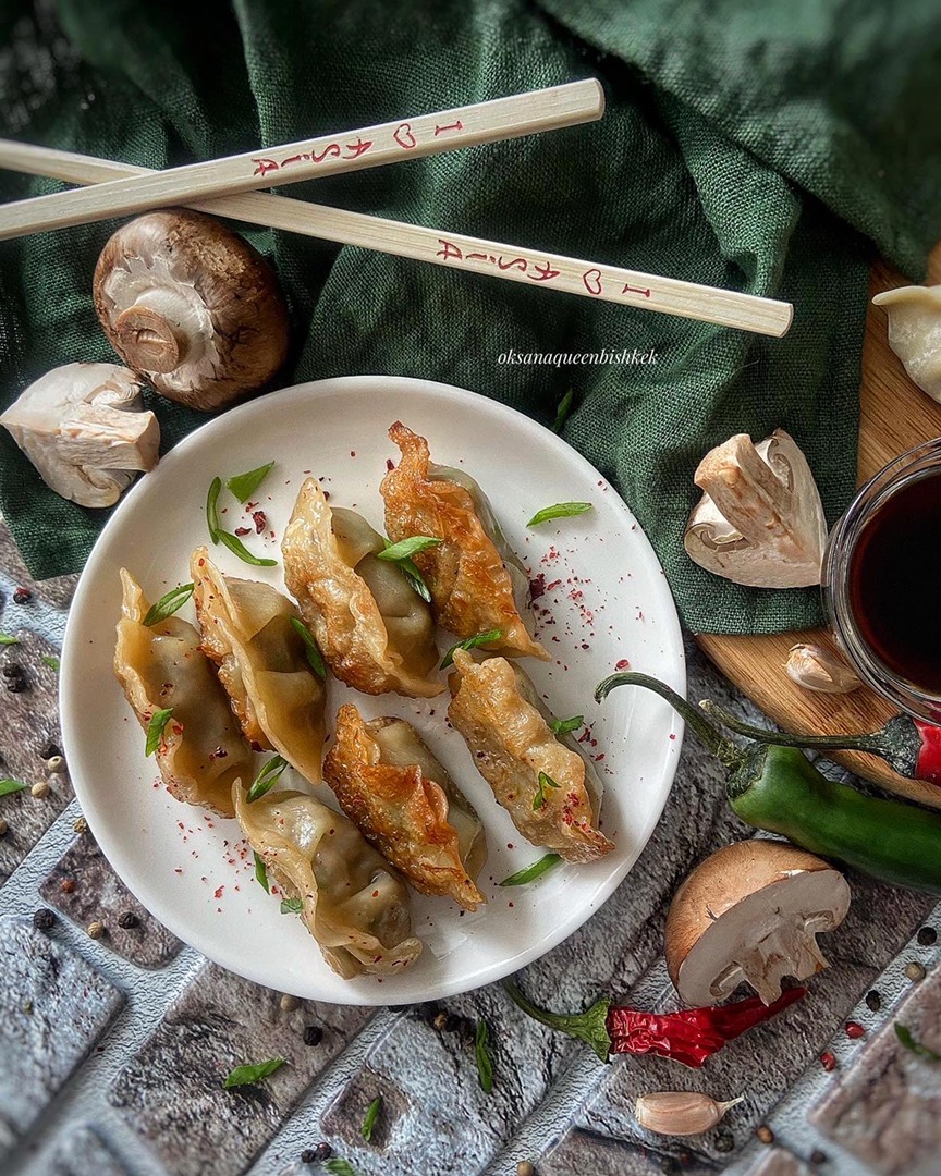 🥟Китайские жареные пельмени с королевскими шампиньонами