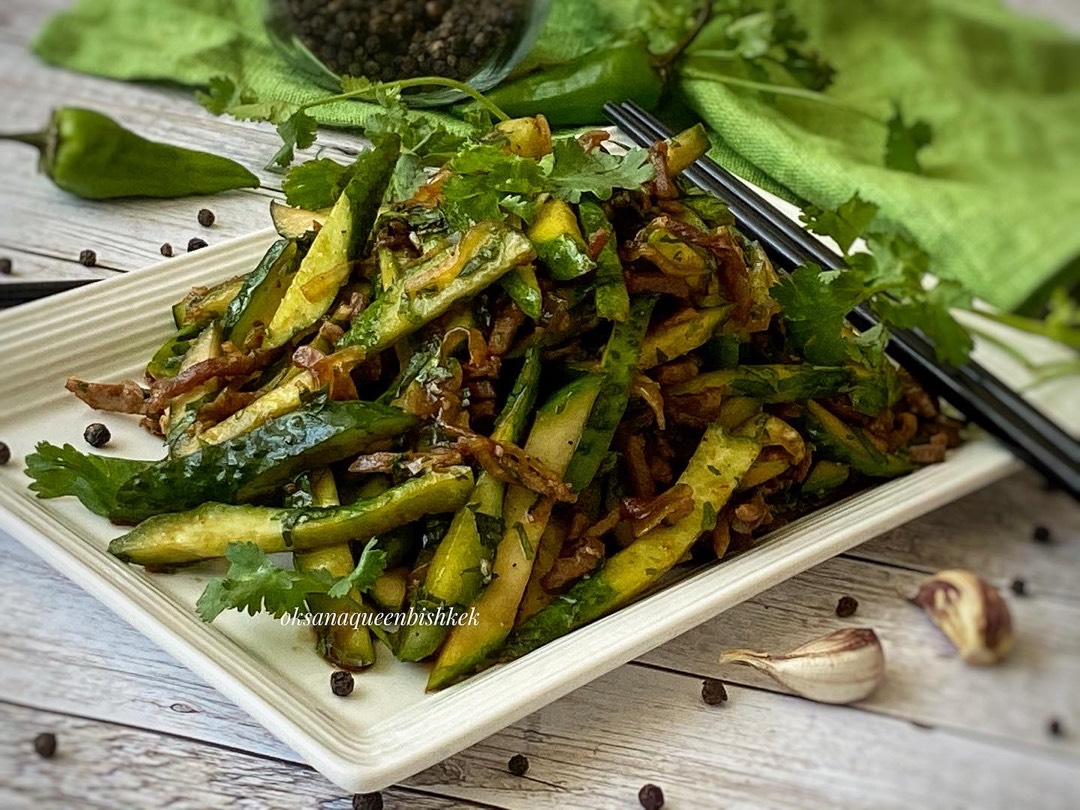 Огурцы с мясом по-корейски рецепт – Корейская кухня: Салаты. «Еда»