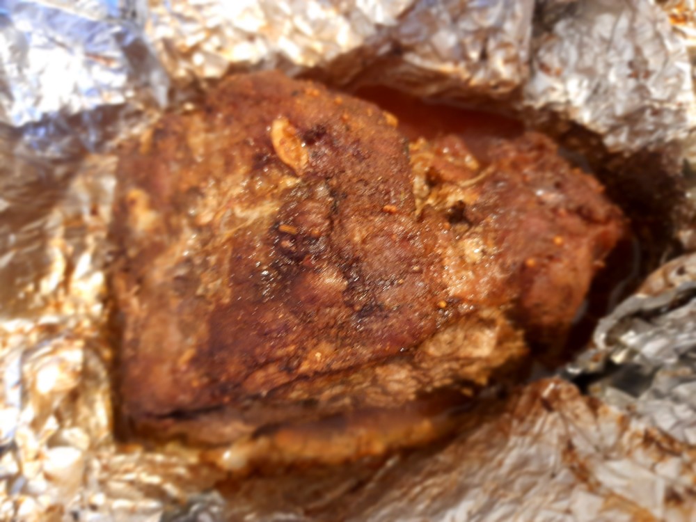 Вариант 1: Сочное мясо в фольге в духовке - классический рецепт с пошаговыми фото