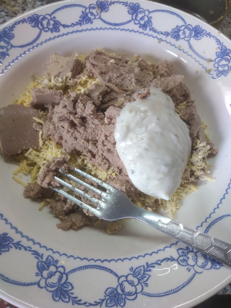 Салат Мимоза с печенью минтая, пошаговый рецепт с фото от автора Юна на ккал