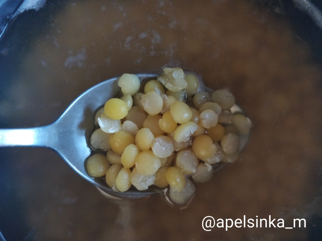 Гороховая каша с беконом и луком