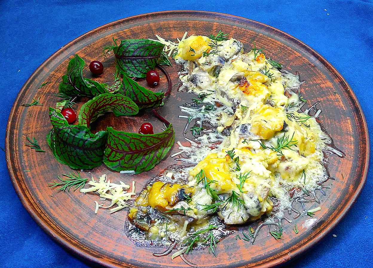 Жюльен с говяжьим языком для любимых защитников. Вкусная коллекция