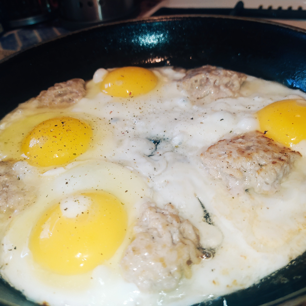 Яичница скрэмбл на завтрак — пошаговый рецепт | ЯСЕНСВИТ
