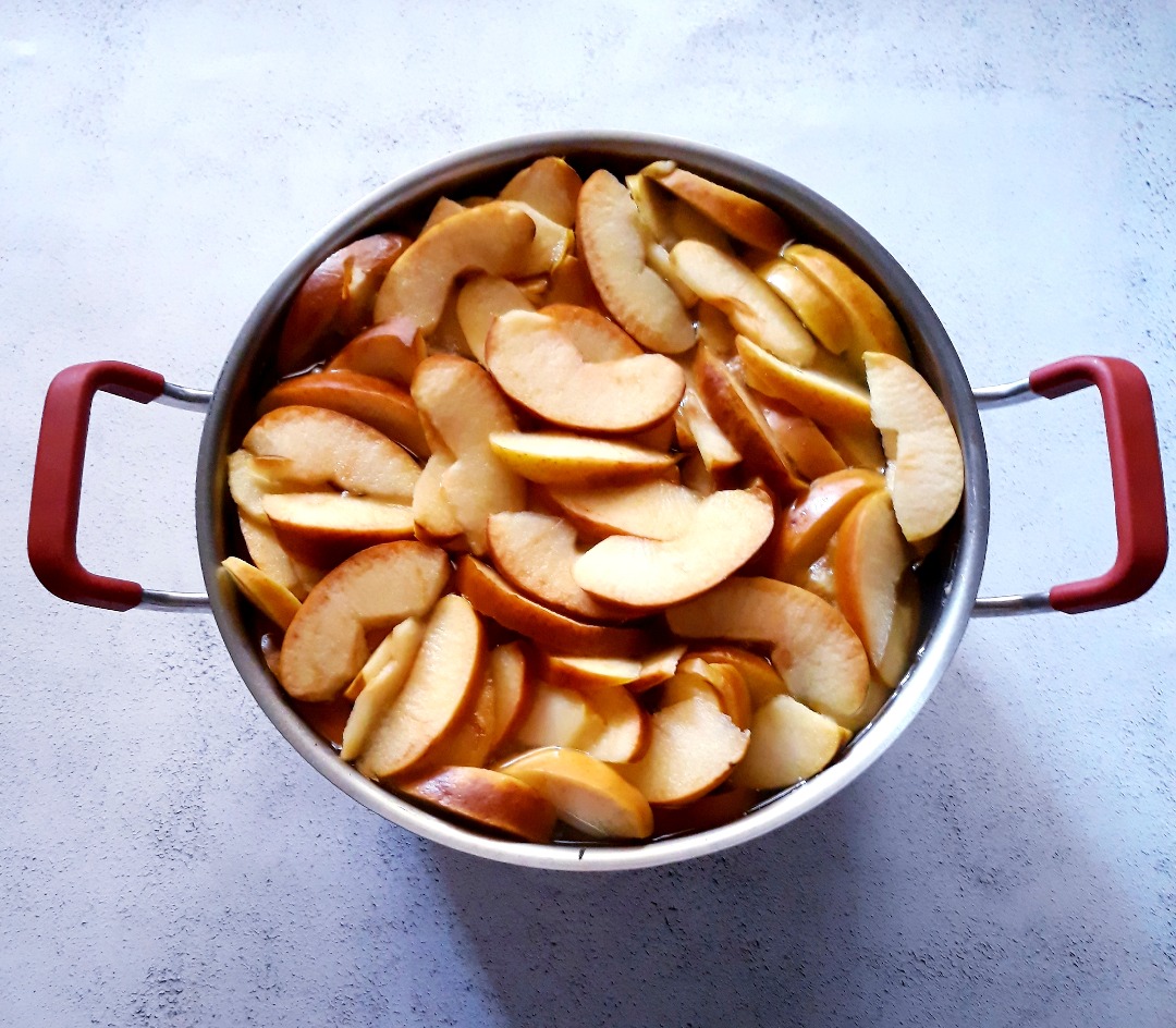 Компот яблочный с базиликом 🍎 рецепт с фото пошаговый от Инга - Овкусе.ру