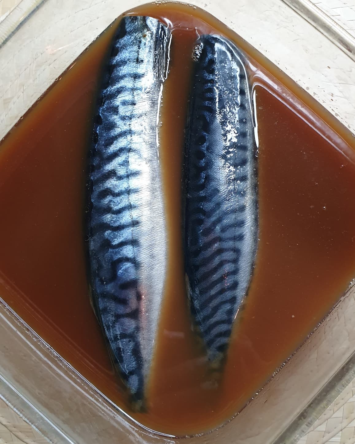 Скумбрия в чайной заварке – рецепт малосольной рыбы