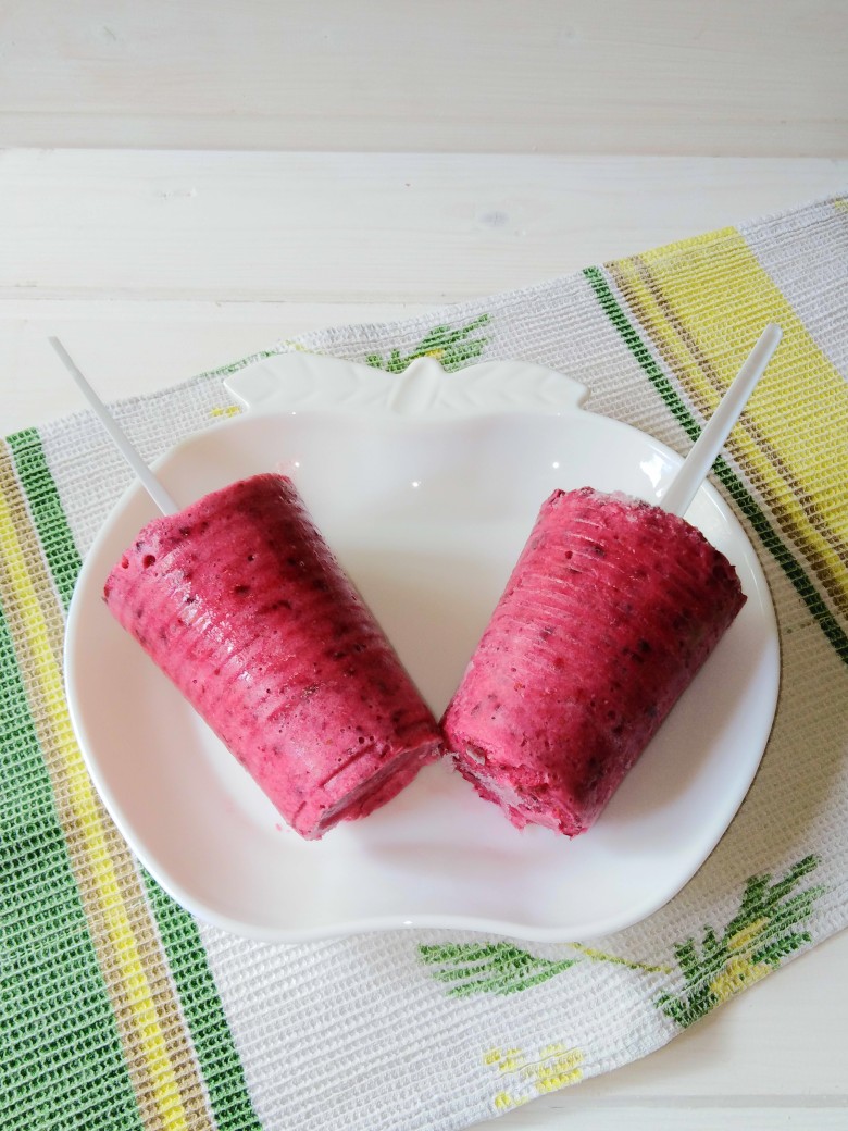 Вишнёво🍒 - смородиновый сливочный щербет 🍧