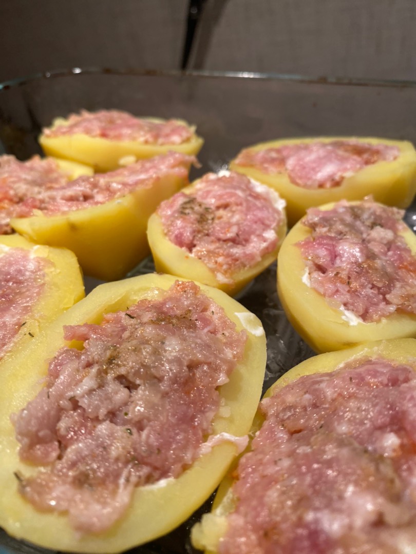 Картофельные лодочки с фаршем и сыром – пошаговый рецепт приготовления с фото