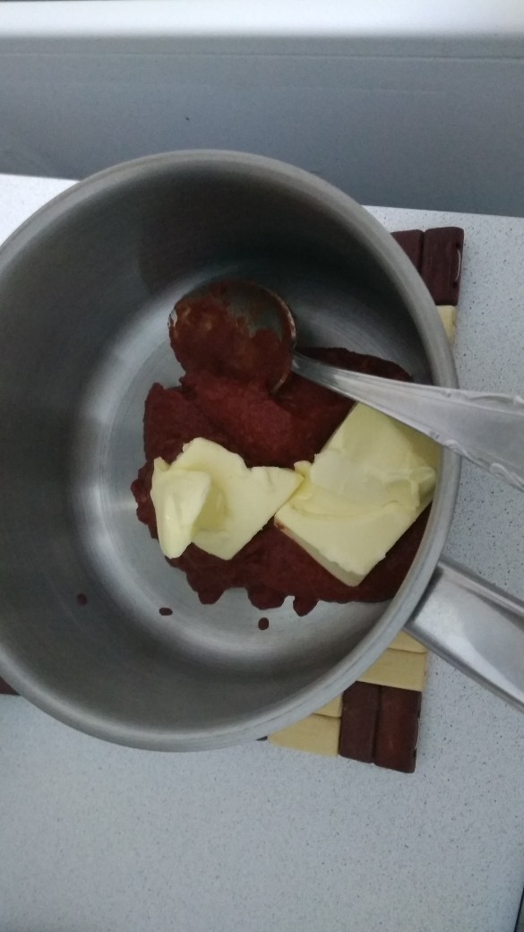 Куриная печень в томатном соусе на сковороде — пошаговый рецепт с фото
