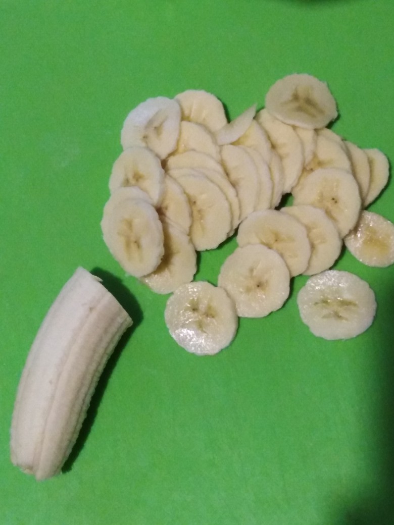 Рецепт: тайские блинчики роти с бананом или карри