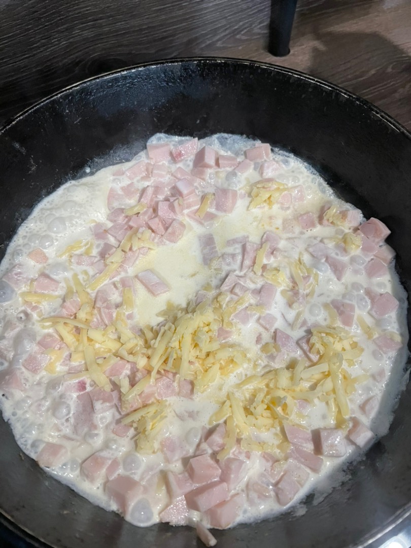 Макароны с ветчиной и сыром