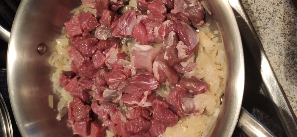 Как приготовить Шурпа из баранины и говядины в кастрюле рецепт пошагово