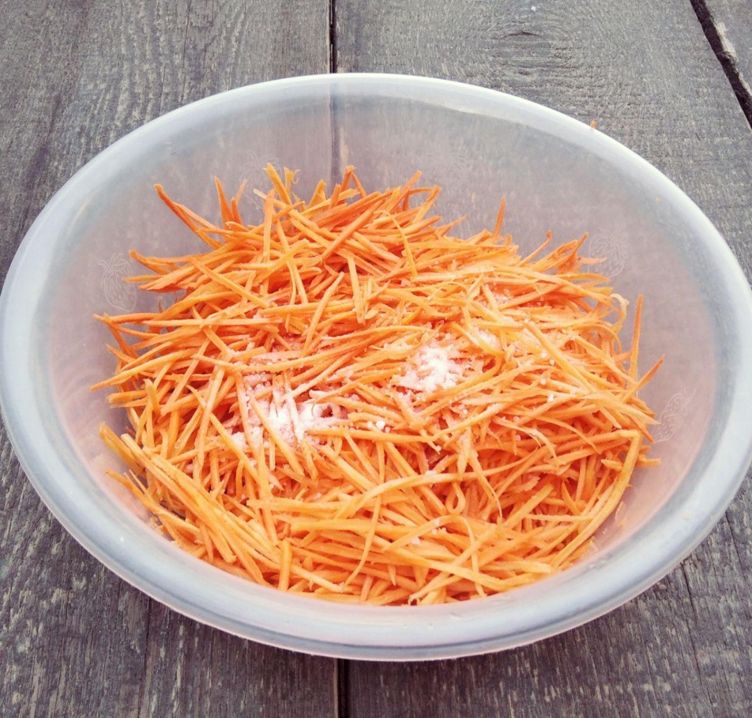 Морковь по-корейски - пошаговый рецепт с фото
