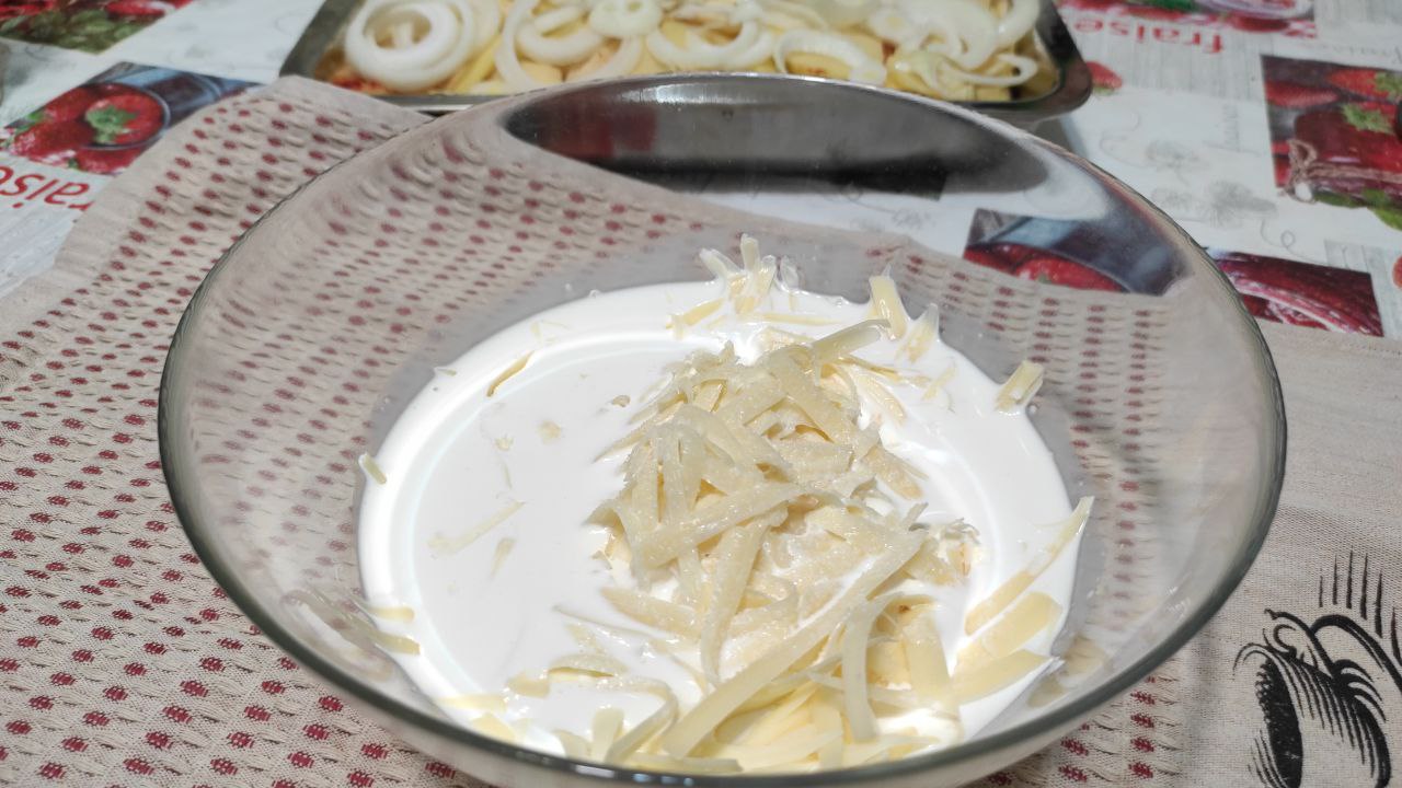 Щука в духовке с картофелем и майонезом | VK
