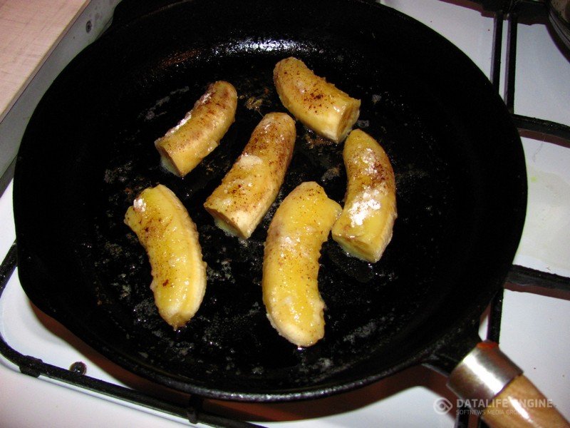 Жареные бананы на сливочном масле