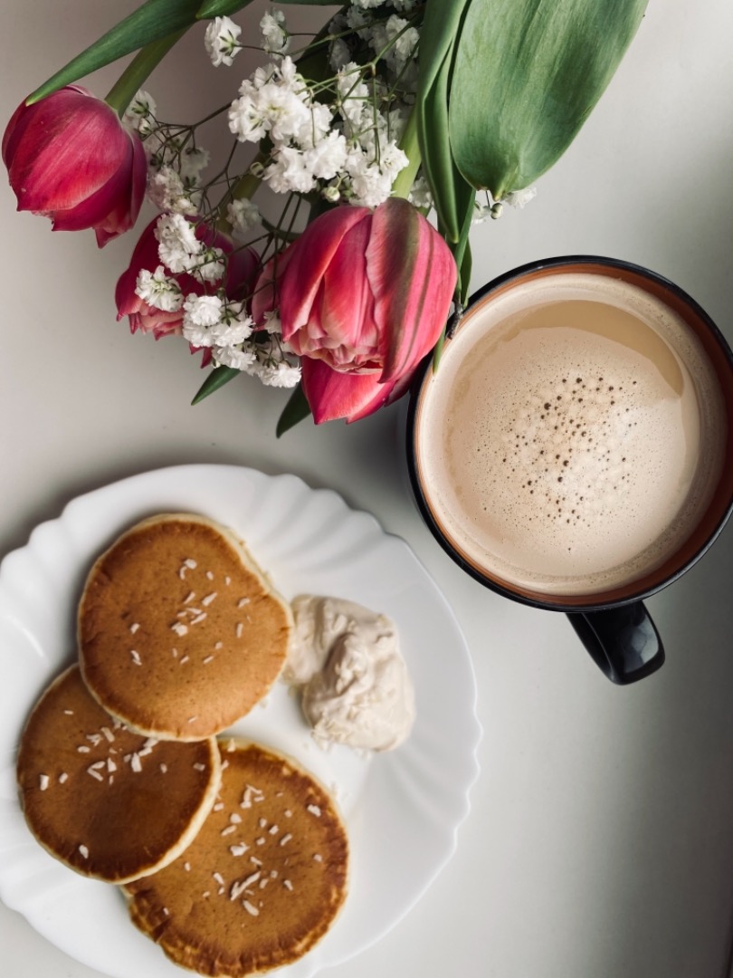 Тонкие блинчики на молоке с идеальными дырочками ))) Блины на Масленицу  🥞🥞🥞 рецепт с фото пошаговый от Юлия Кузина - Овкусе.ру